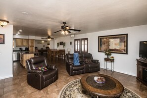 Smart TV, fireplace, DVD player, books