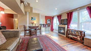 Smart TV, fireplace, books