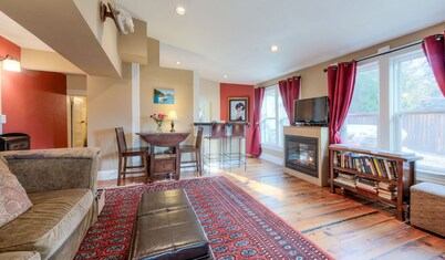 DOWNTOWNS BEST LOCATION Pied-à-terre