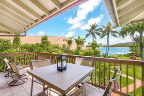 Outdoor dining - Lanikai 232 “Seascape” | Ocean View | Central A/C | Sleeps 4 (Kapaa)
