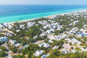 Sun loungers - Great Location. Seaside/Old Seagrove, Private Pool,  3 Min Walk to Beach. (Santa Rosa Beach)