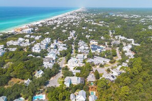 Exterior - Great Location. Seaside/Old Seagrove, Private Pool,  3 Min Walk to Beach. (Santa Rosa Beach)