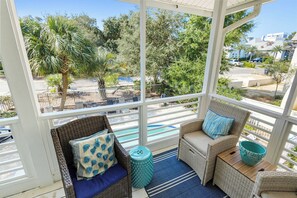Property grounds - Great Location. Seaside/Old Seagrove, Private Pool,  3 Min Walk to Beach. (Santa Rosa Beach)