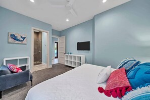 6 bedrooms, iron/ironing board, free WiFi, bed sheets