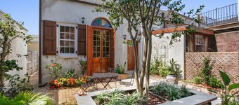 Authentic Creole Cottage - Steps to French Quarter