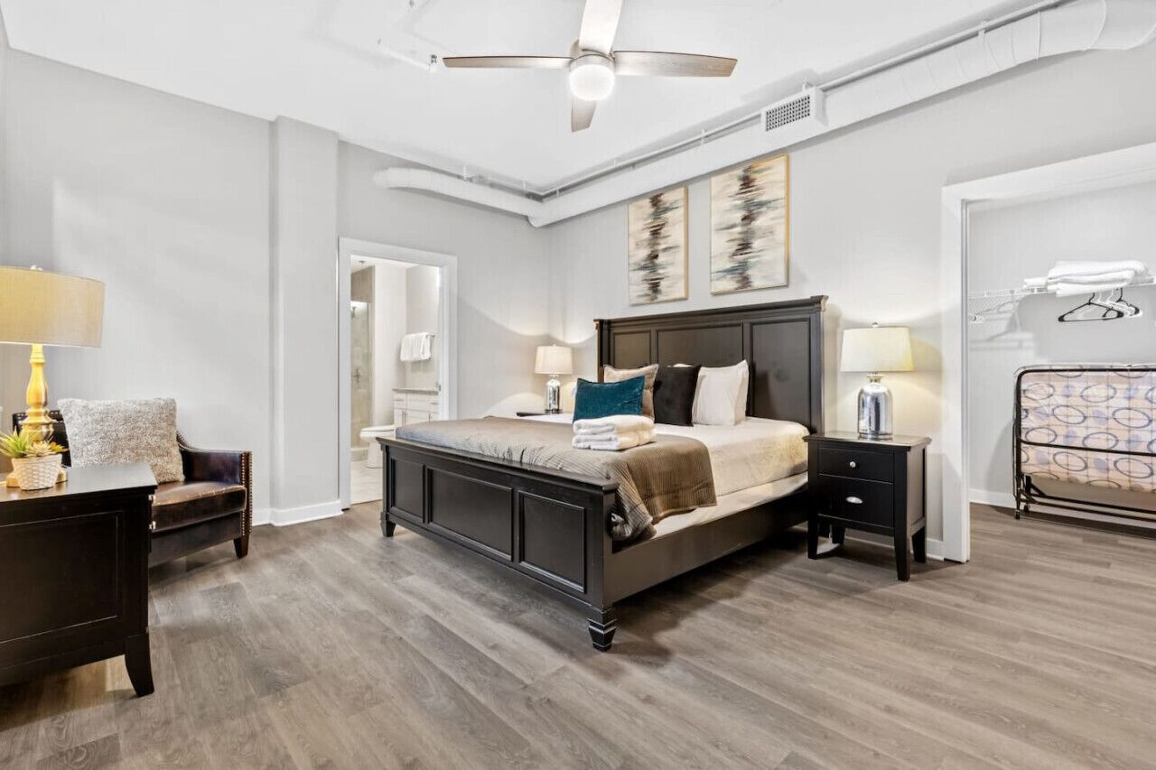 2 bedrooms, desk, iron/ironing board, free WiFi