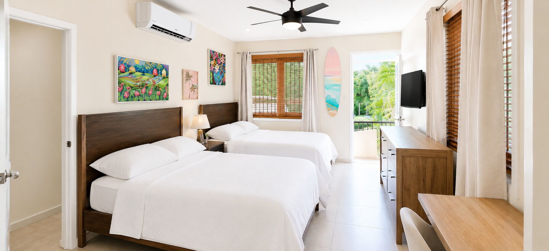 3 bedrooms, iron/ironing board, WiFi, bed sheets