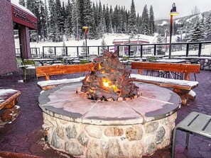 Property grounds - Ski-In/Ski-Out, Hot Tubs, Pools, Amazing Views! Walk/Shuttle to Town! (Breckenridge)