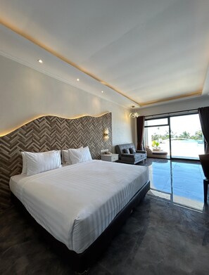 Premier-Zimmer | Badezimmer | Dusche, kostenlose Toilettenartikel, Haartrockner, Hausschuhe