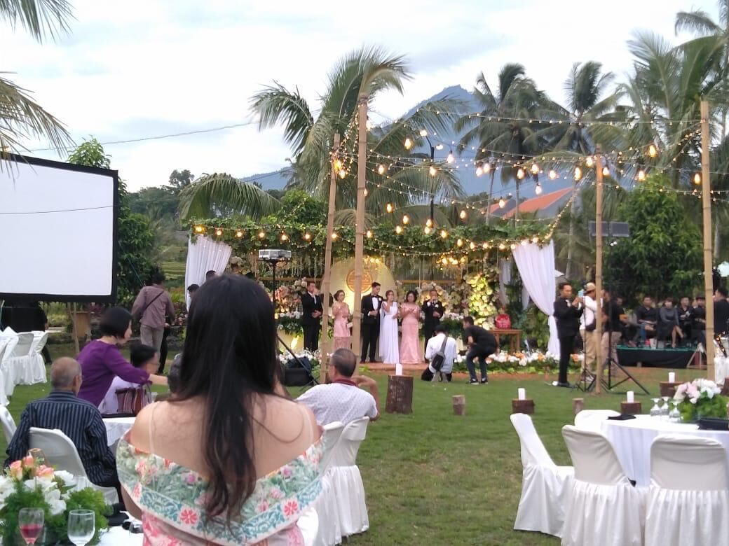 outdoor wedding area