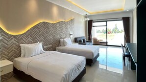Premier Room | Minibar, desk, soundproofing, free WiFi - Grand Harvest Resort and Villas (Banyuwangi)