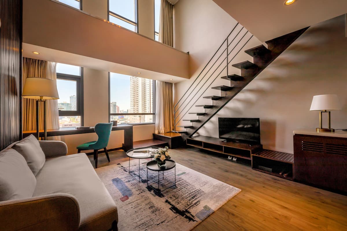 Loft (without Bathtub)