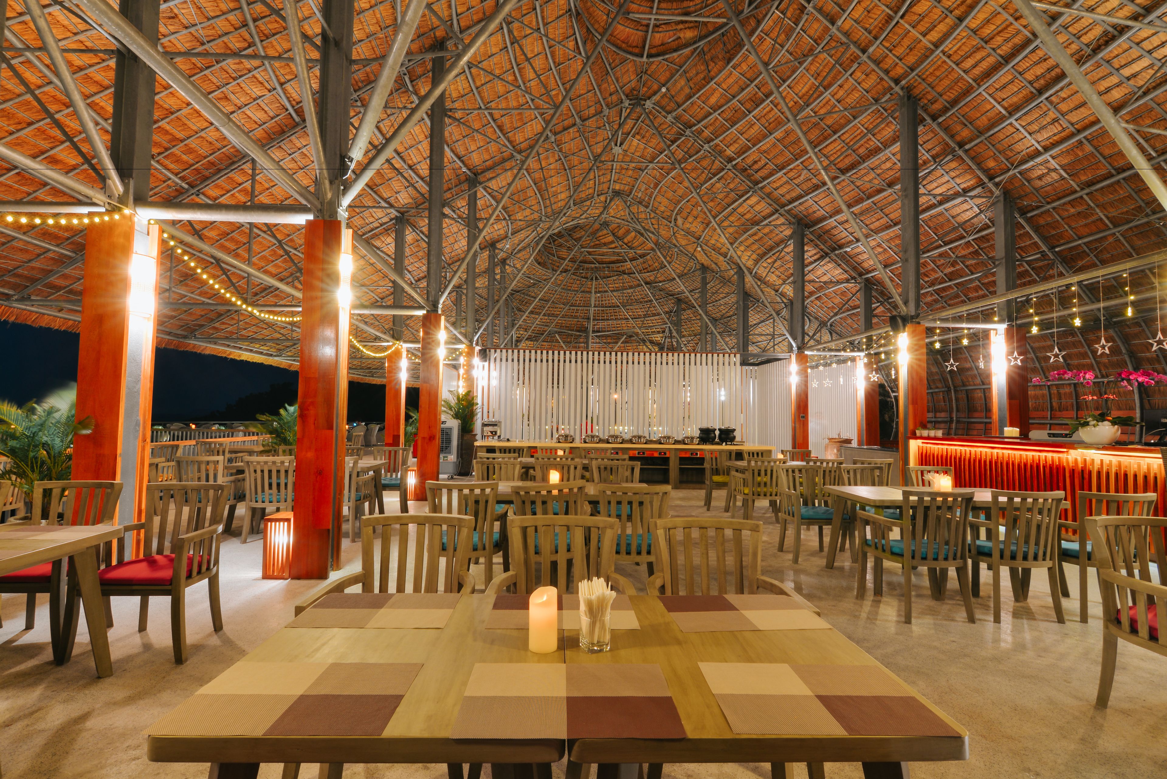 Aamiainen, lounas ja illallinen; vietnamilainen keittiö 