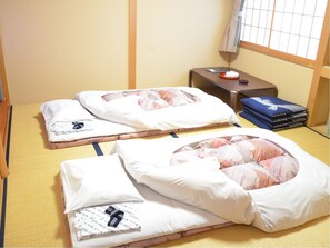 Traditionellt rum - rökare (Japanese Style, Room Only) | Gratis wi-fi och sängkläder