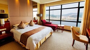 Superior Double Room | In-room safe, desk, blackout curtains, iron/ironing board - Longting New Century Hotel Qiandao Lake (Hangzhou)