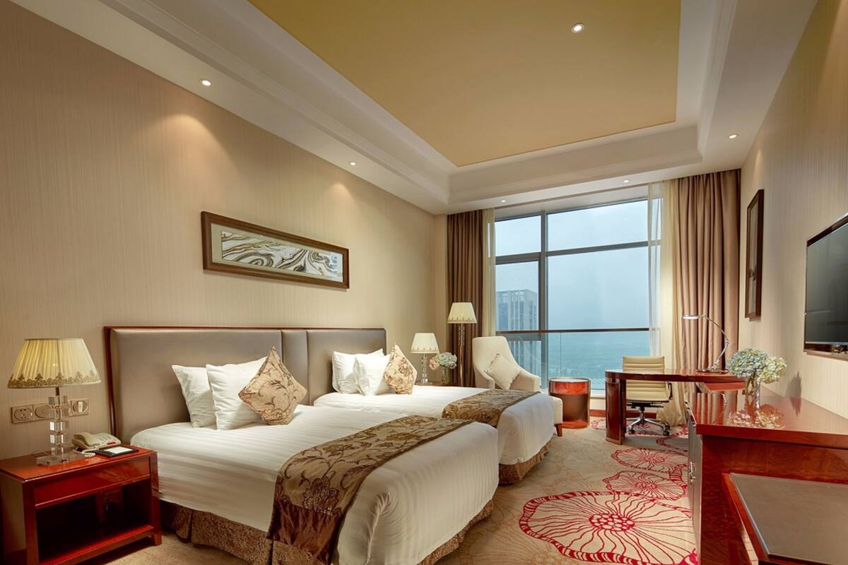 Minibar, in-room safe, desk, blackout drapes