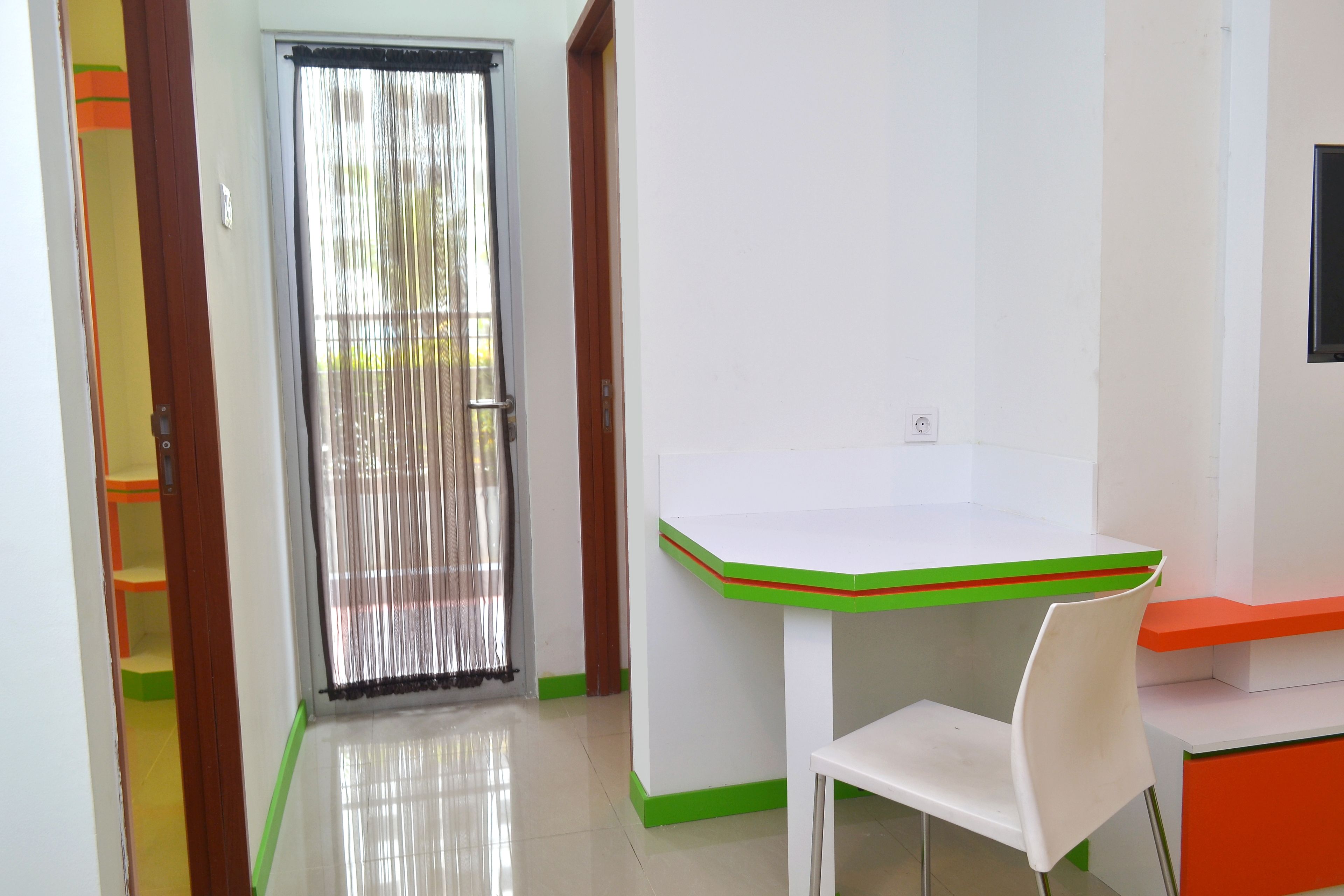 Foto - Titanium Express HomTel