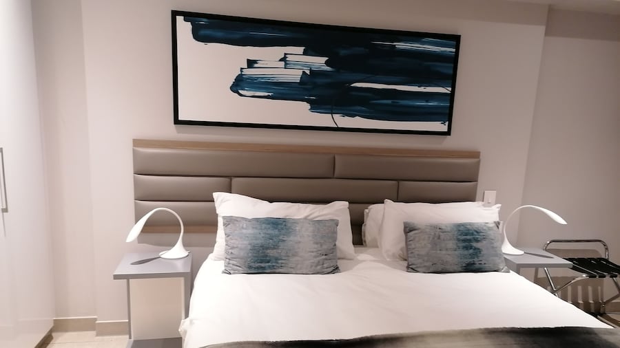 Pearls of Umhlanga, or Oceans - Marina Apartments Private