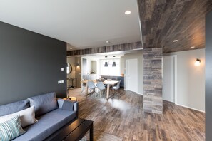 Apartment, 3 Bedrooms | Living area