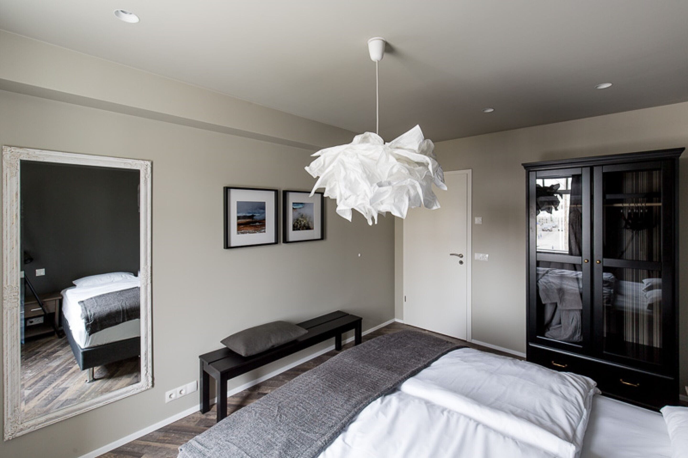 Huoneisto, 3 makuuhuonetta | Työpöytä, ilmaiset vauvansängyt, vuodevaatteet