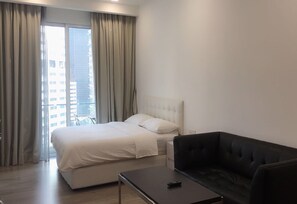 Studio | Desk, iron/ironing board, cribs/infant beds, free WiFi - City Residences Premium Studio B.Ceylon (Kuala Lumpur)