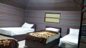 Minibar, desk, free WiFi - Jeep Safari (Wadi Rum)