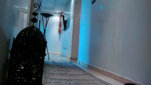 1 habitación, caja de seguridad en la habitación y wifi gratis 