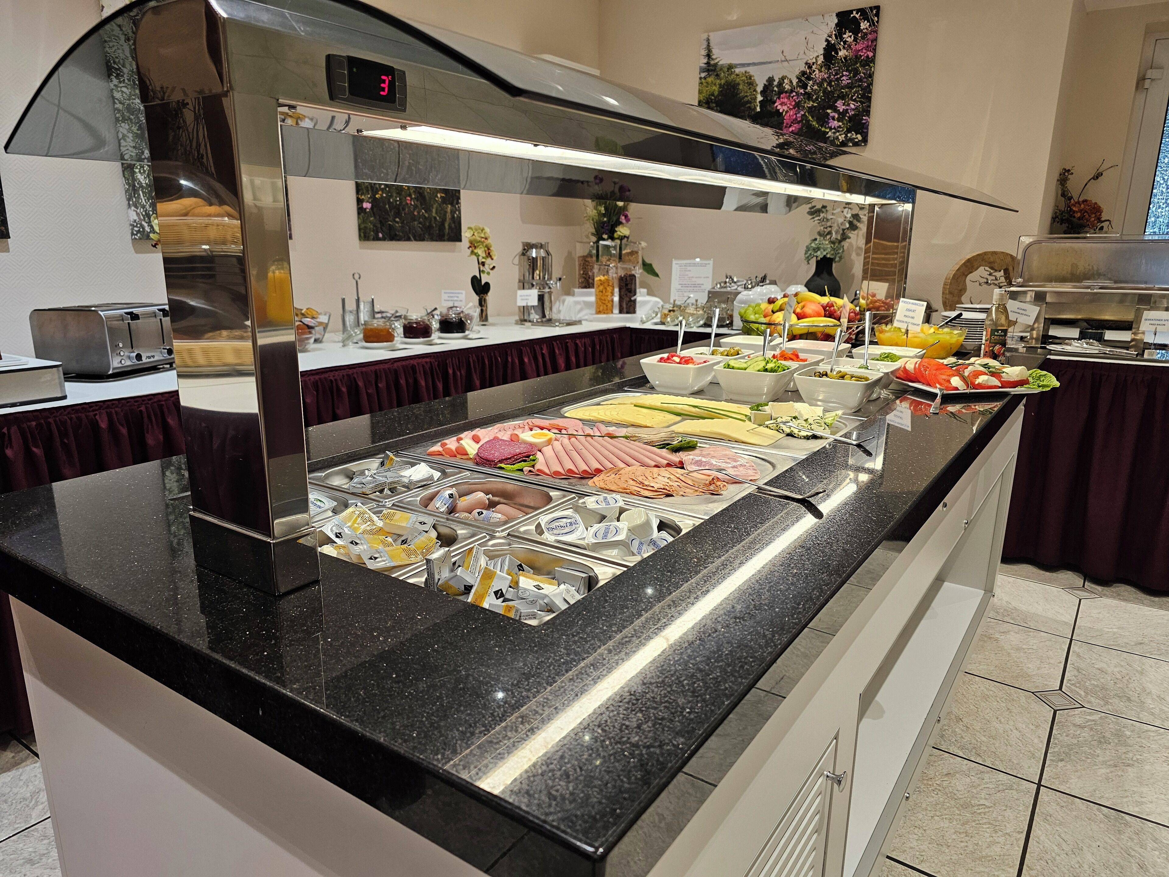 daily buffet breakfast (eur 13 per person)
