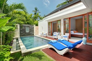 Outdoor pool - Lucia Villa Seminyak (Seminyak)