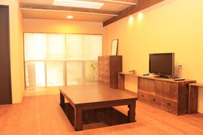 獨棟房屋 | 房內用餐區