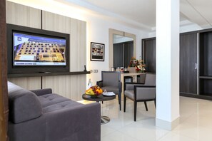 1 habitación, minibar, caja de seguridad en la habitación y escritorio 