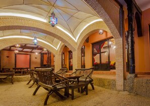 Lobby sitting area - Dar Ikalimo Ourika (Sti Fadma)