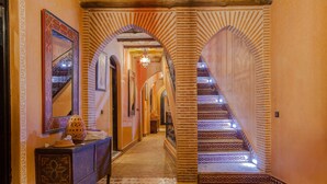 Interior entrance - Dar Ikalimo Ourika (Sti Fadma)
