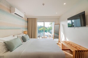 Studio | Allergitestet sengetøy, safe på rommet og individuelt dekorert