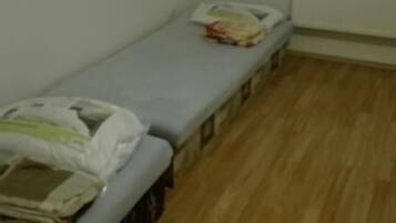 Casa básica, 2 quartos | 2 quartos, quartos à prova de som, ferros/tábuas de passar roupa