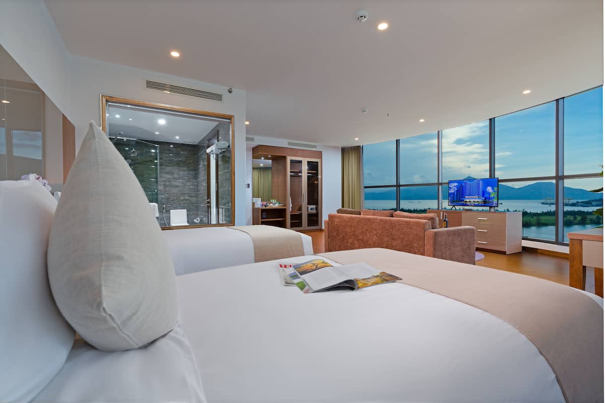 Junior-suite (Twin, Panoramic View) | 1 soveværelse, premium-sengetøj, dundyner