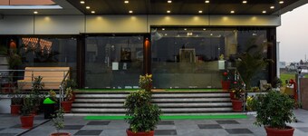 Hotel Shyam Palace