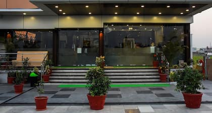 Hotel Shyam Palace