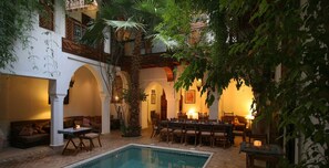 Piscine extérieure