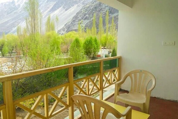 Living area - Galaxy Guest House (Leh)