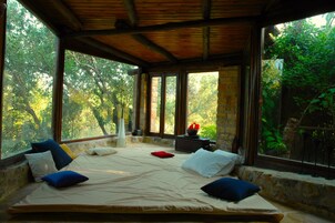 Couples treatment rooms, Turkish bath, body treatments, Thai massages