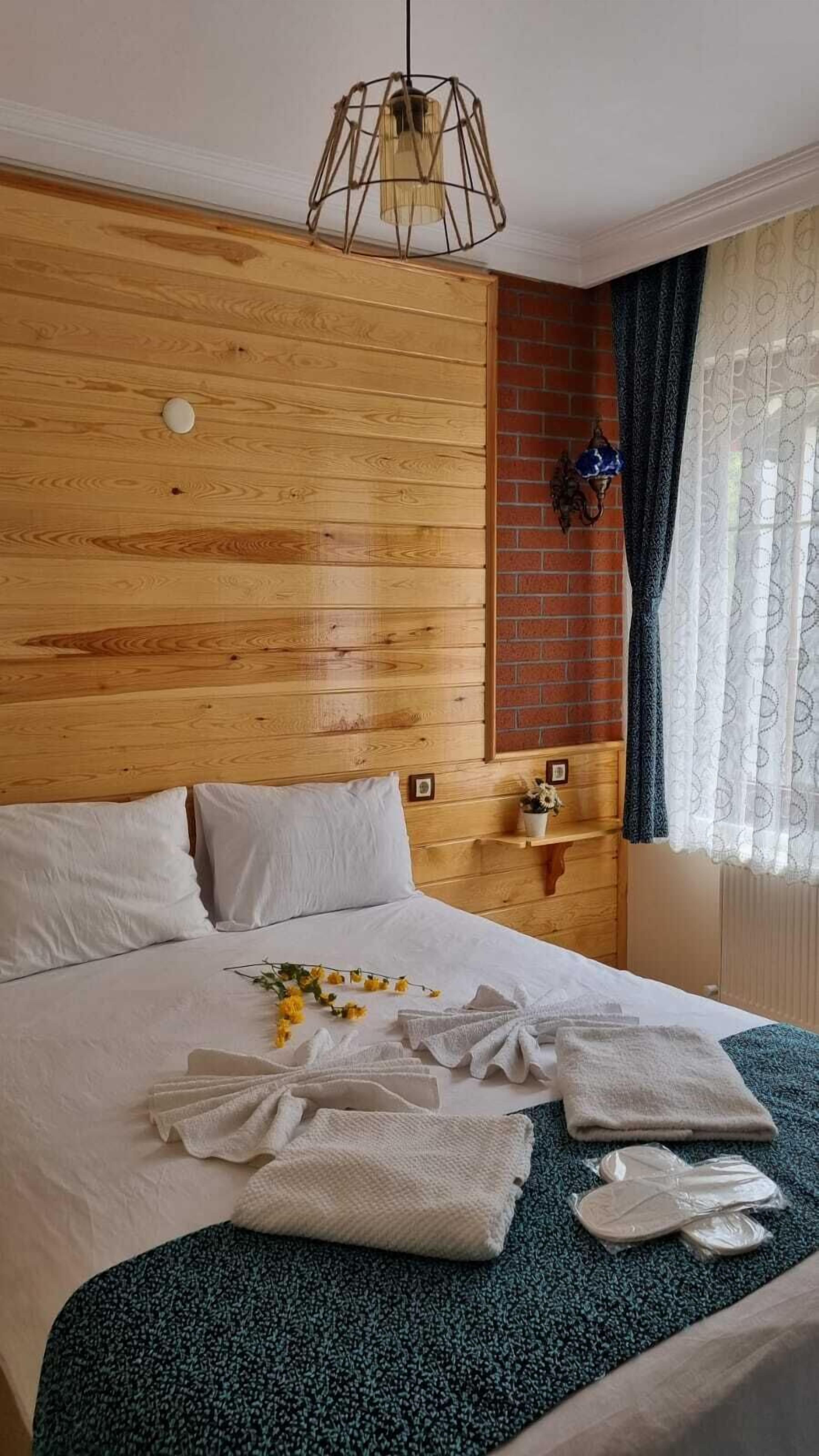 deluxe suite | premium bedding, individually decorated, desk, iron/ironing board