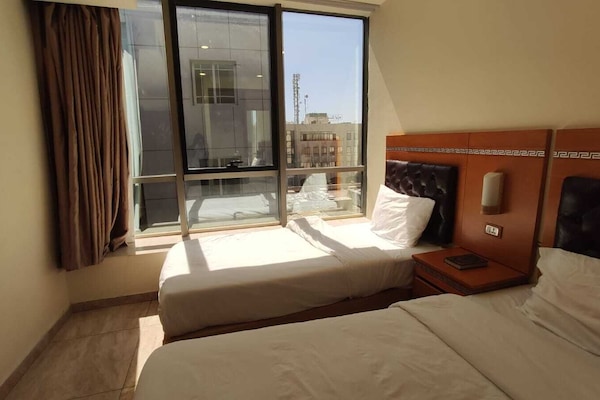 Düz ekran televizyon