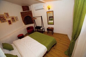 Family Chalet | Select Comfort beds, individually decorated, individually furnished - Sirince Klaseas Hotel & Restaurant (Selçuk)