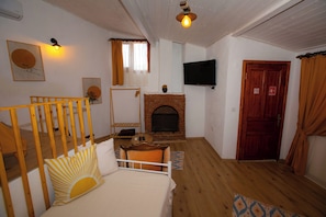 Exclusive Studio | Select Comfort beds, individually decorated, individually furnished - Sirince Klaseas Hotel & Restaurant (Selçuk)