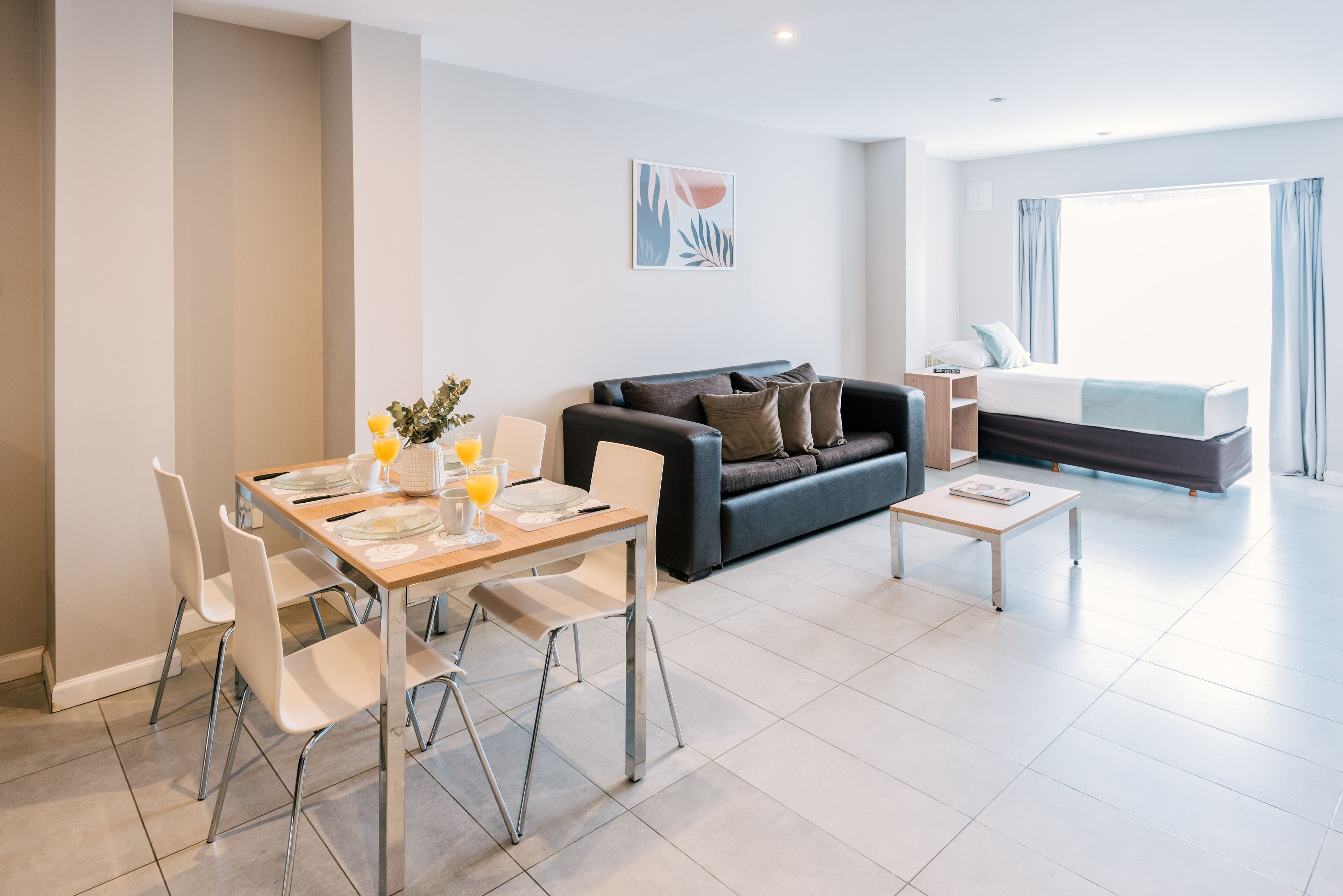 Apartment, Courtyard View | Dining room
