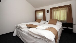 Room - Timpa Apartmanház & Dr. Strecker Villa (Hévíz)