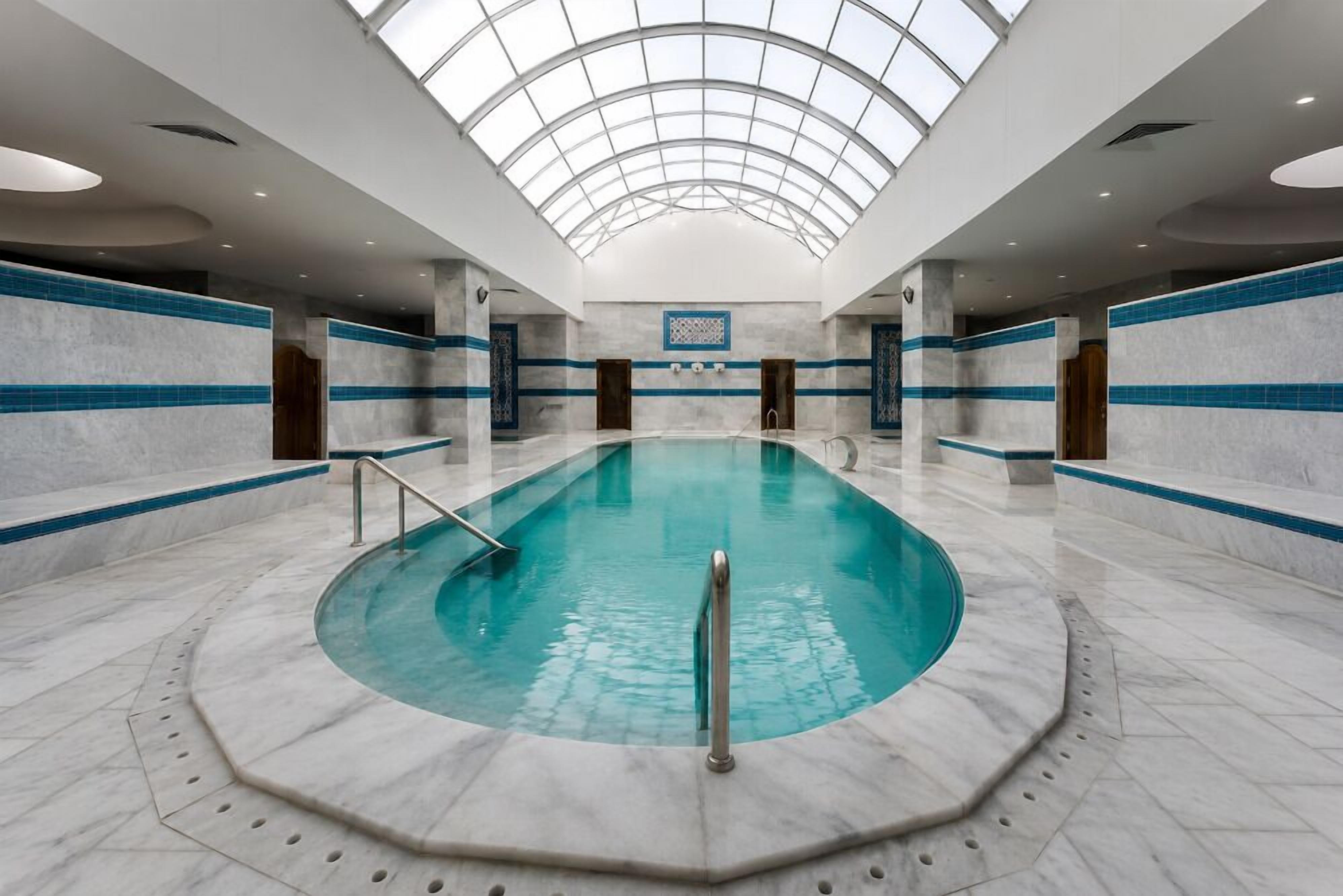 3 Innenpools