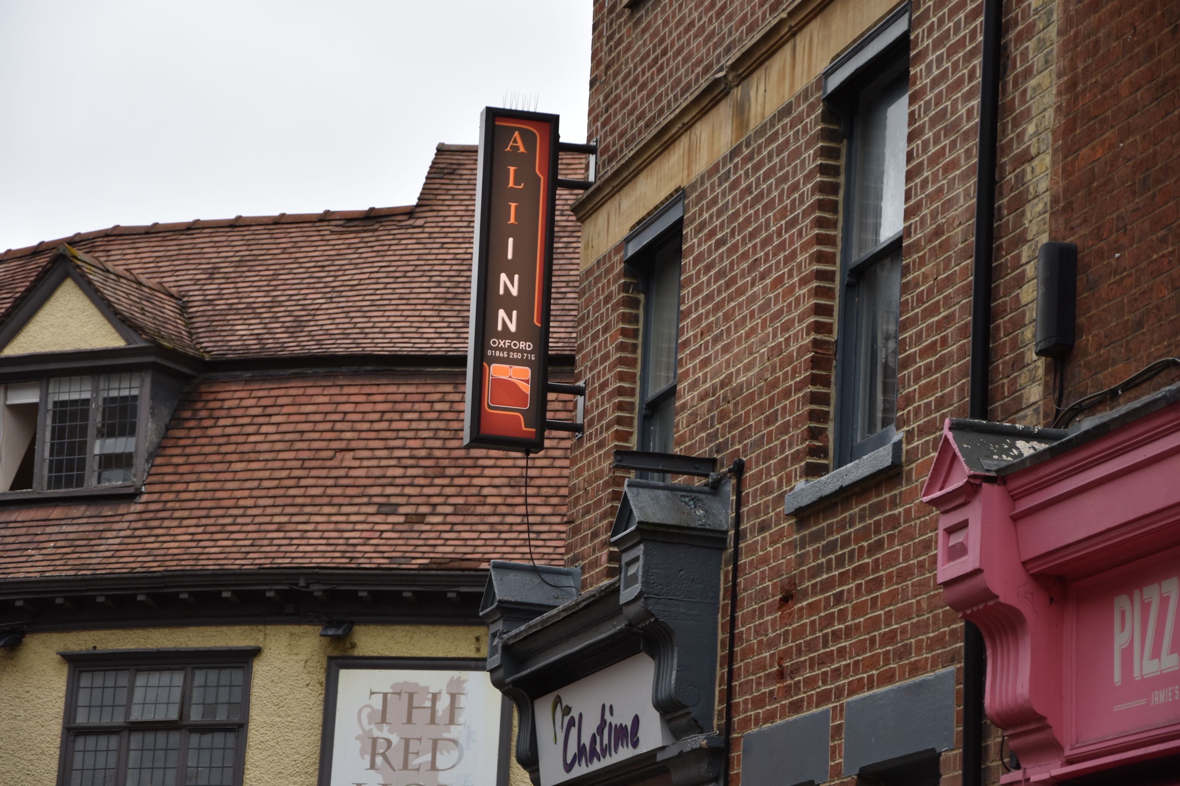 Foto - Ali Inn Oxford