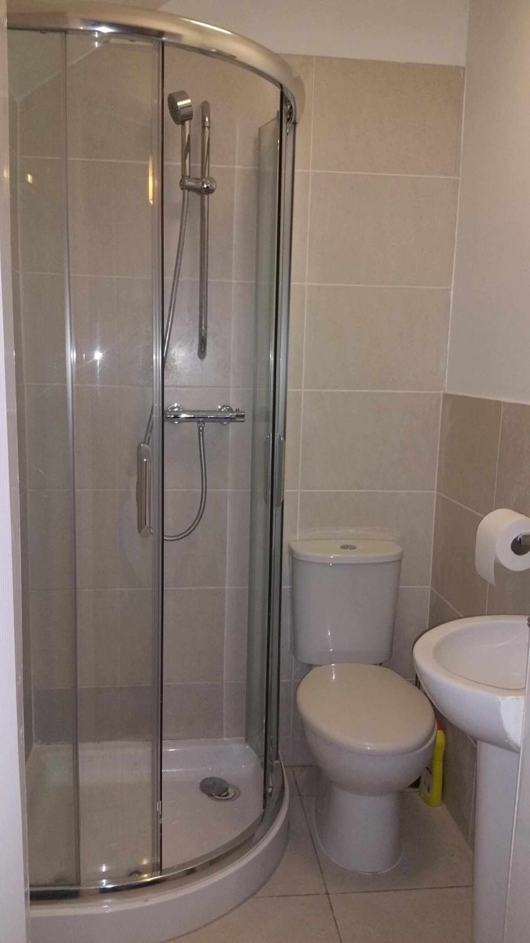 Foto - Ali Inn Oxford